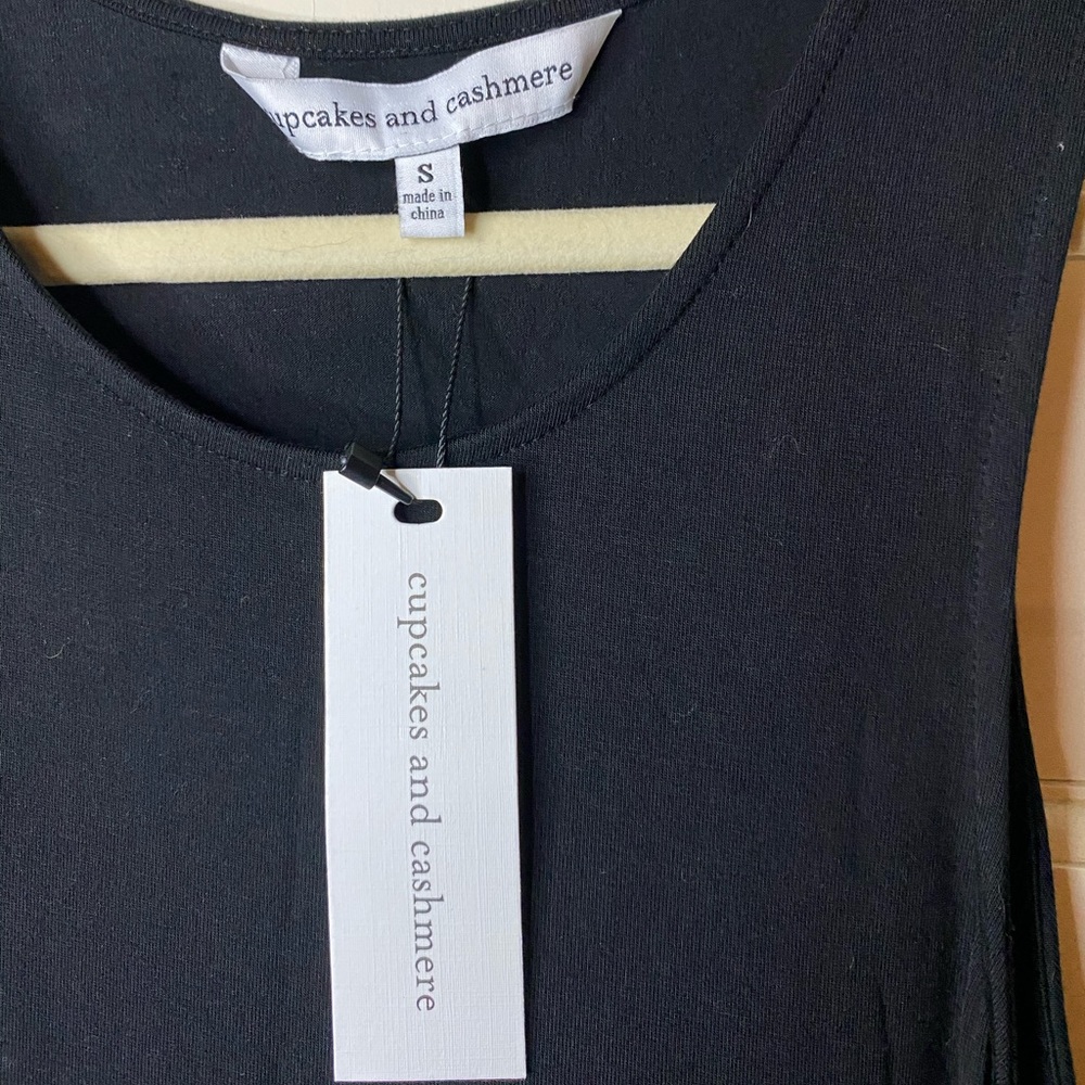 Cupcakes & cashmere Maxi dress